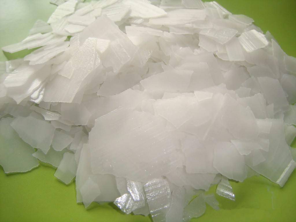 flake  like sodium hydroxide