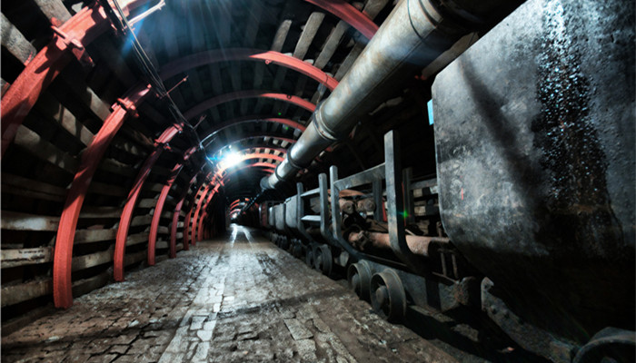 flake graphite has a wide range of applications and high import demand in the domestic market